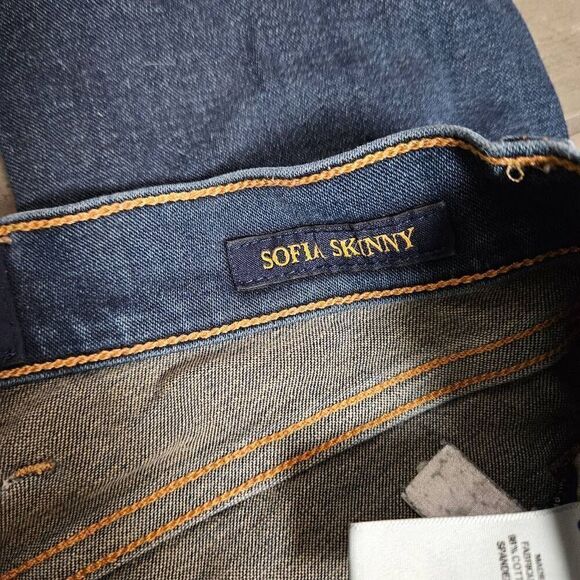 Lucky Brand Sofia Skinny Jeans - Picture 4 of 8